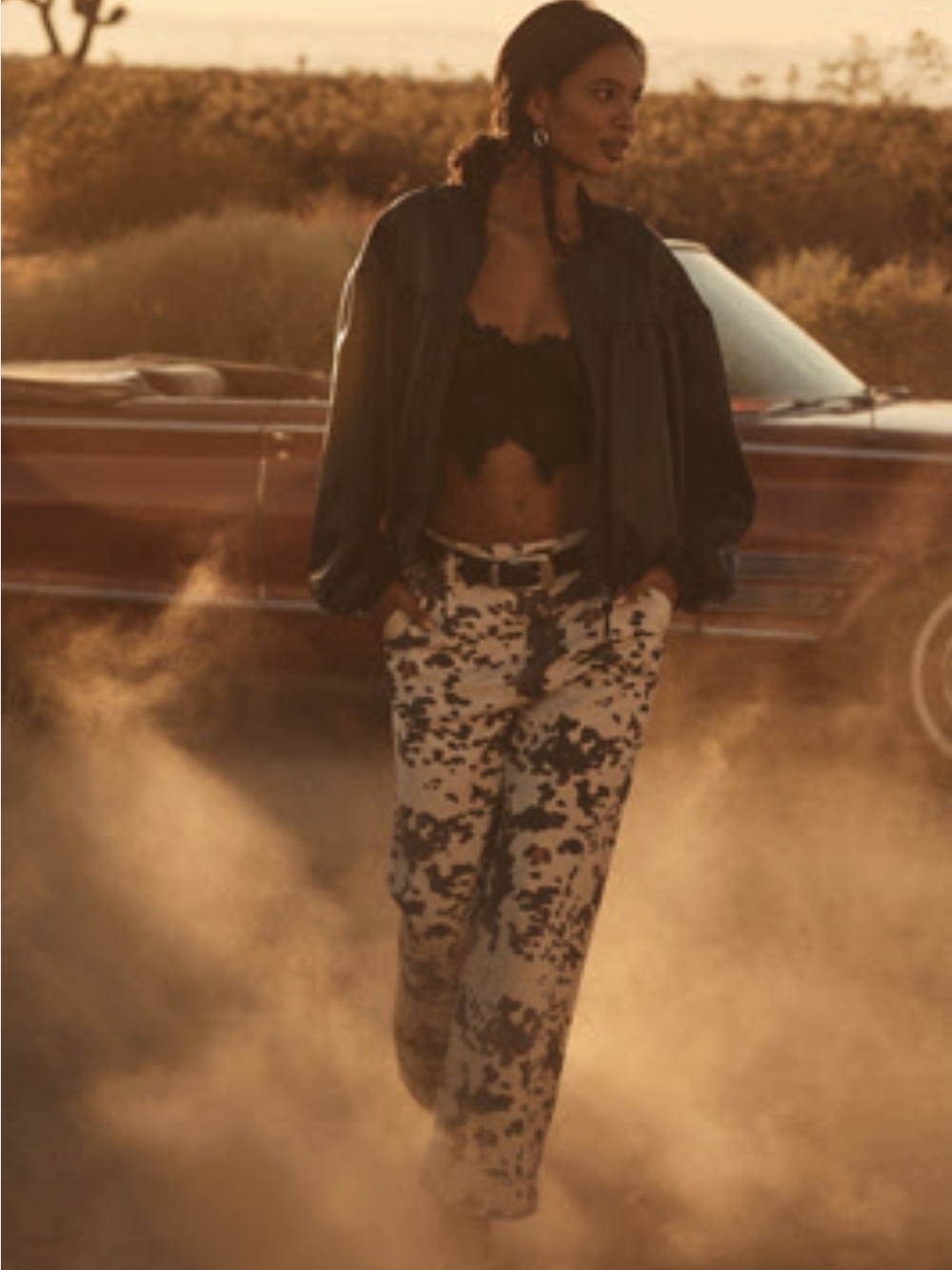 Pilcro Cow Print Jeans Brown Size 29